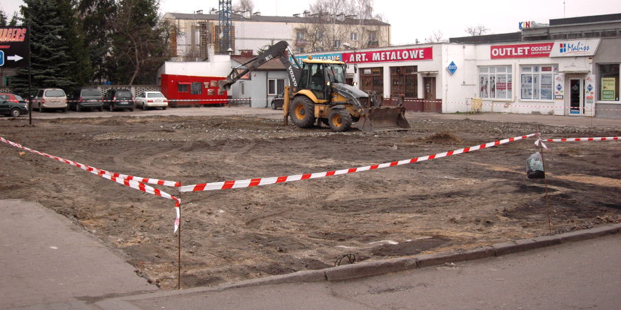 Porządkują teren pod parking w centrum miasta - Grodzisk News