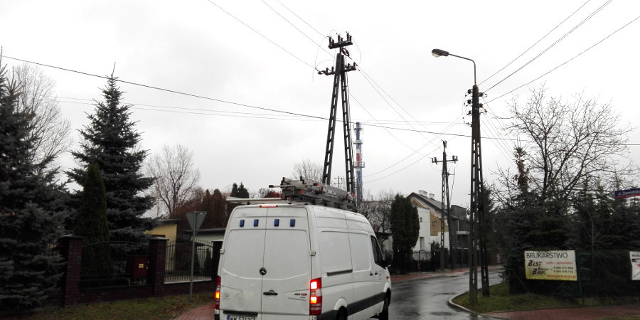 Koparka uszkodziła przewód. 2,5 tys. domów bez prądu - Grodzisk News