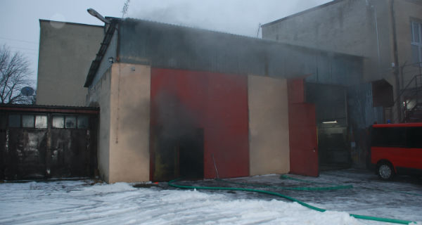 Pożar garażu grodziskiej OSP, czyli ćwiczenia strażaków [FOTO] - Grodzisk News