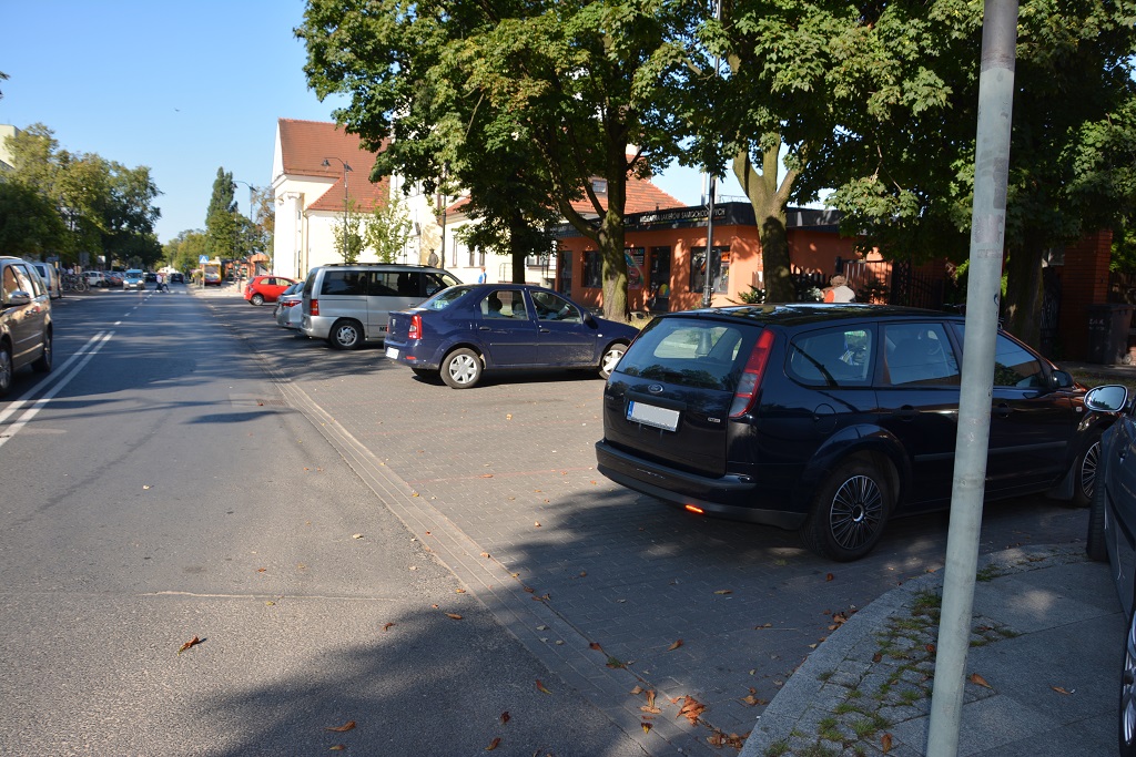 Parkingowe roszady w Grodzisku na czas remontu PKP. Zaparkujemy na Kościuszki - Grodzisk News