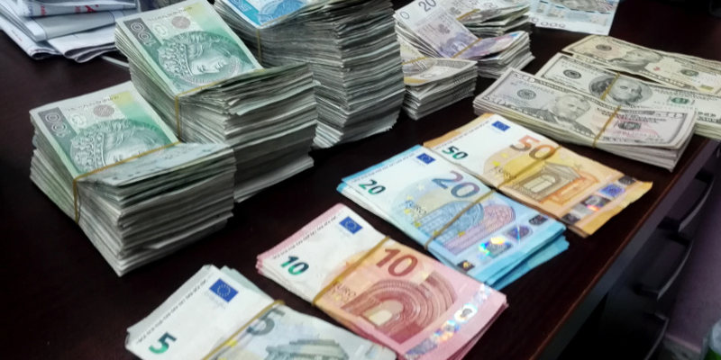 Chcieli oszukać fiskusa na 900 tys. zł - Grodzisk News
