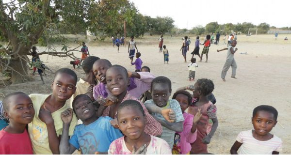 Grodziska zbiórka na budowę szkoły w Afryce. Włącz się do akcji - Grodzisk News