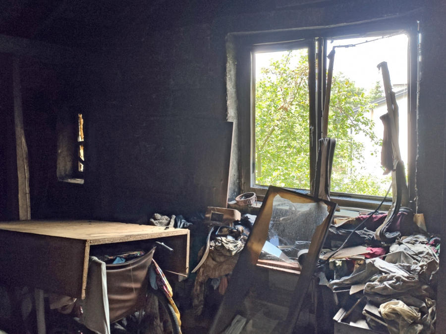 Babcia z dwojgiem wnucząt w pożarze stracili dach nad głową. Pomóżmy w odbudowie - Grodzisk News