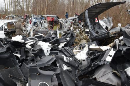 Miał części od 30 kradzionych samochodów - Grodzisk News