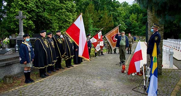 Tak Milanówek uczcił pamięć o Powstaniu Warszawskim [FOTO] - Grodzisk News