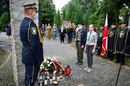 Tak Milanówek uczcił pamięć o Powstaniu Warszawskim [FOTO] - Grodzisk News