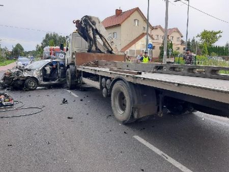 Wypadek w Szczęsnem. Dwie osoby w szpitalu - Grodzisk News