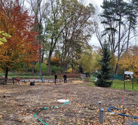 Budowa tężni solankowej w Parku Skarbków trwa [FOTO] - Grodzisk News