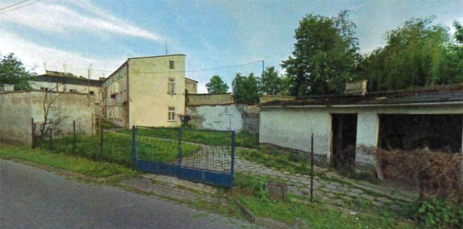 Kolejne stare budynki do wyburzenia - foto: grodzisk.pl