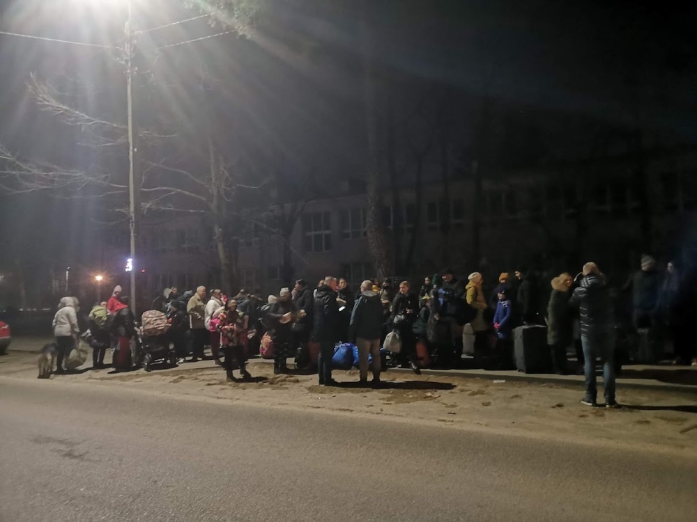 Kolejna grupa uchodźców wyjechała z Podkowy do Holandii - foto: Facebook/Burmistrz Artur Tusiński