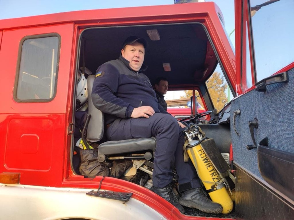 Strażacy z Bożej Woli przekazali wóz strażacki jednostce z Ukrainy. Zobaczcie zdjęcia - foto: Facebook/Wsparcie Ochotniczego Pożarnictwa na Ziemi Lwowskiej
