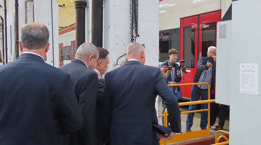 Inauguracja drugiego toru WKD i wizyta w lokomotywowni. Zobacz zdjęcia - foto: 