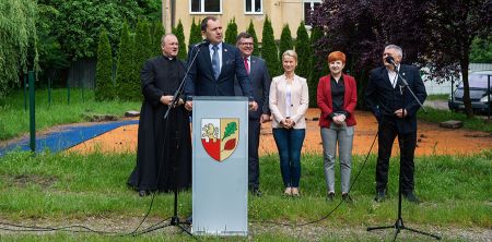 Rozbudowa Szkoły Podstawowej w Skułach oficjalnie rozpoczęta - Grodzisk News