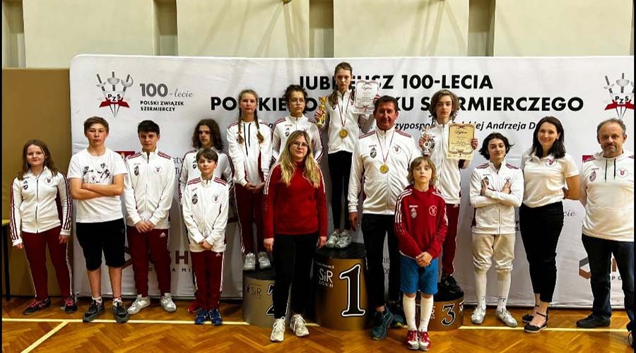 Sukces młodych grodziskich szermierzy na mistrzostwach Polski - Grodzisk News
