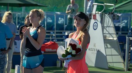 Siniakova lepsza od Linette w finale turnieju w Kozerkach - Grodzisk News