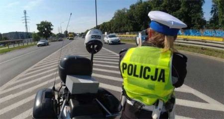 Więcej policyjnych patroli w długi sierpniowy weekend - Grodzisk News