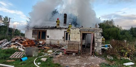 Pożar domu w Musułach. Zawalił się dach - Grodzisk News