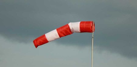 IMGW ostrzega przed silnym wiatrem - Grodzisk News