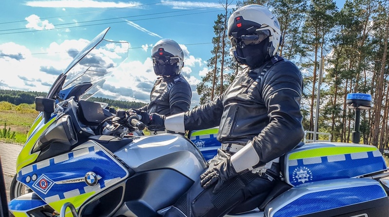 Sezon motocyklowy czas start. Policja apeluje o rozwagę i rusza z nową kampanią - Grodzisk News