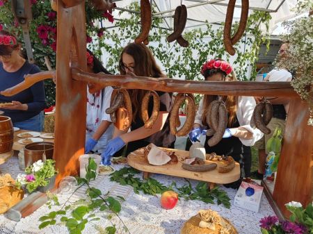 Piknikowo i słonecznie na pięcioleciu świetlicy w Szczęsnem - Grodzisk News