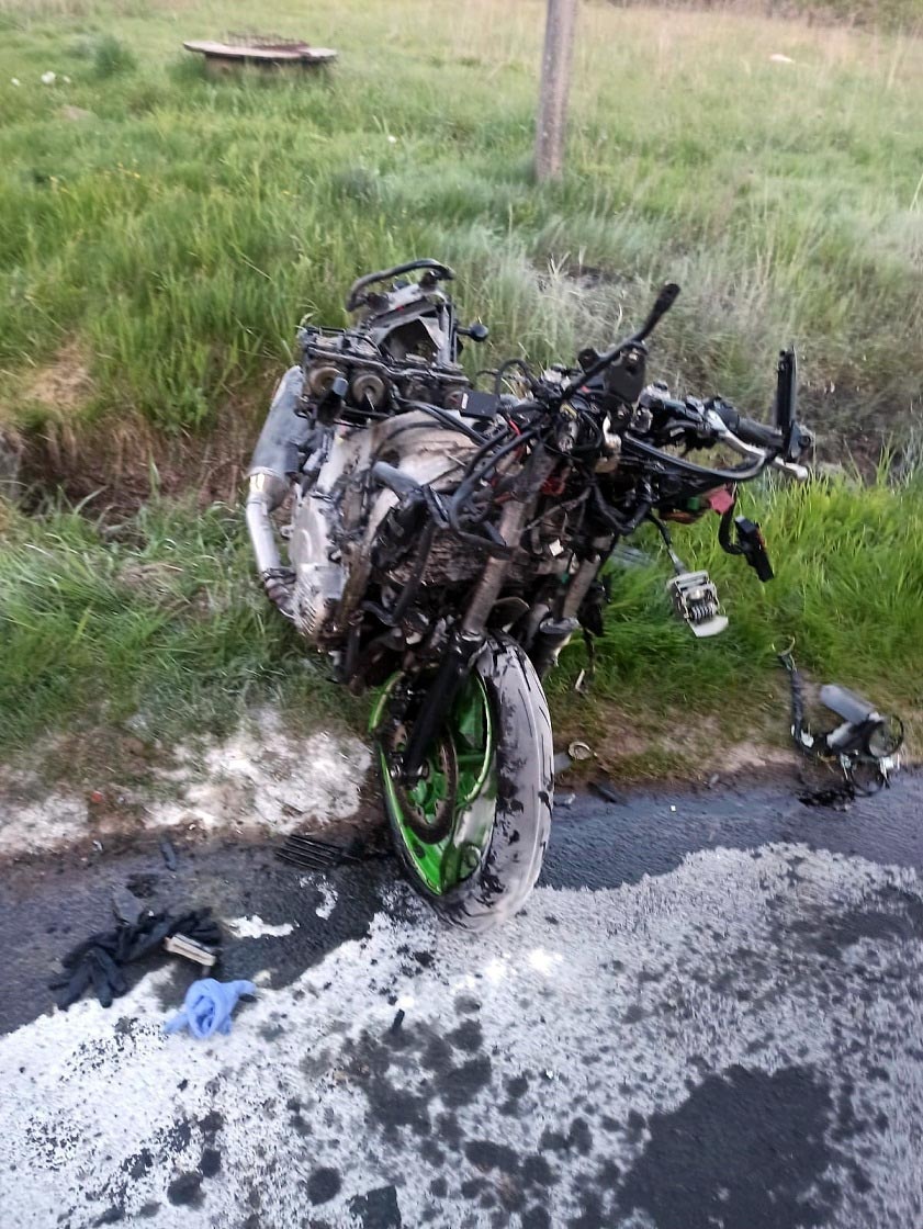Śmiertelny wypadek pod Mszczonowem, nie żyje motocyklista - foto: KPP Żyrardów