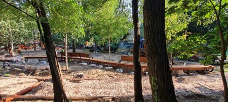 Trwa modernizacja terenów zielonych w Milanówku - Grodzisk News