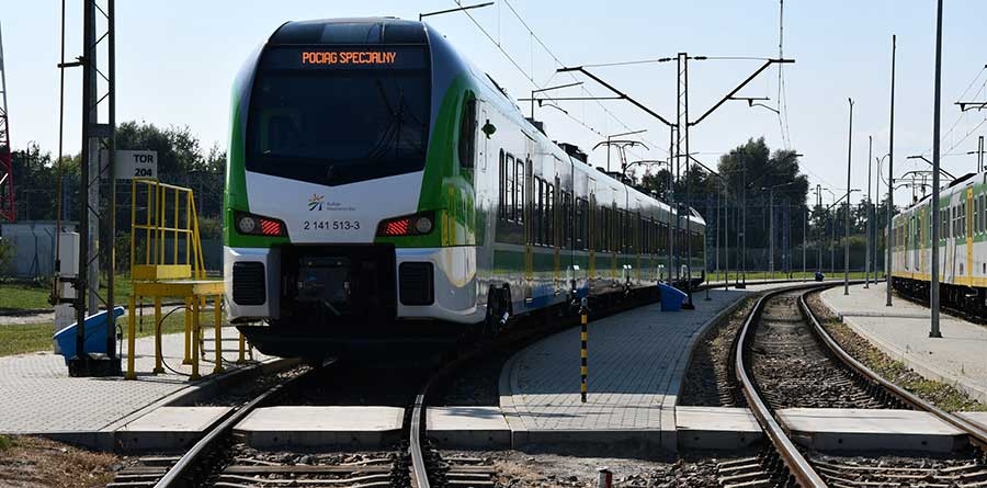 Wszystkie nowe pociągi Kolei Mazowieckich już na torach - Grodzisk News