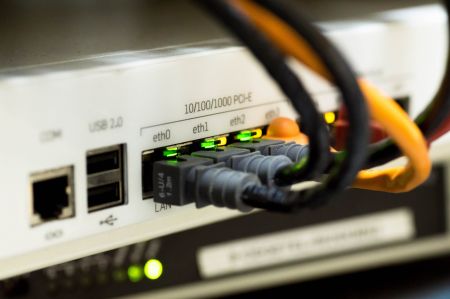 Budowa sieci szerokopasmowego internetu w  Żabiej Woli za 20 milionów! - Grodzisk News