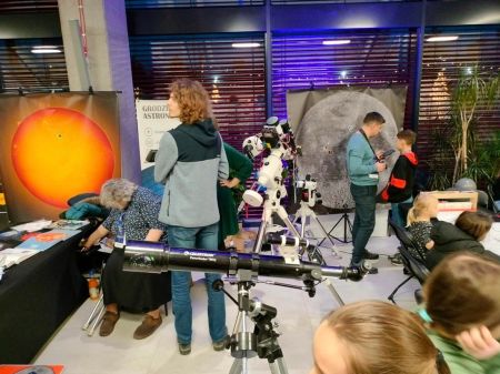 Tłumy na otwarciu planetarium - Grodzisk News