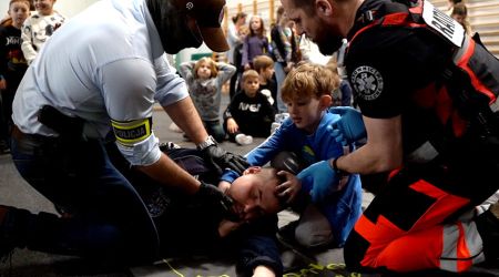 „Dzieci najchętniej przewracały policjantów”, czyli policyjny „Projekt 112” - Grodzisk News