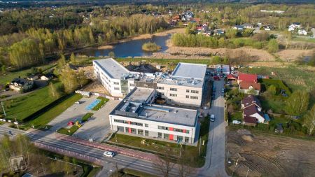 Jak idzie drugi etap rozbudowy szkoły w Szczęsnem [FOTO] - Grodzisk News