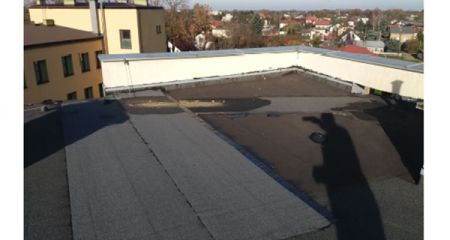 Grodzisk zmodernizuje dach budynku mieszkalnego na Żeromskiego - Grodzisk News